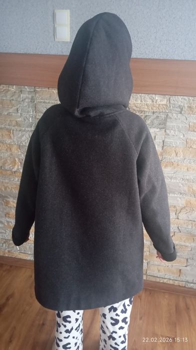 Продам верхнюю одежду