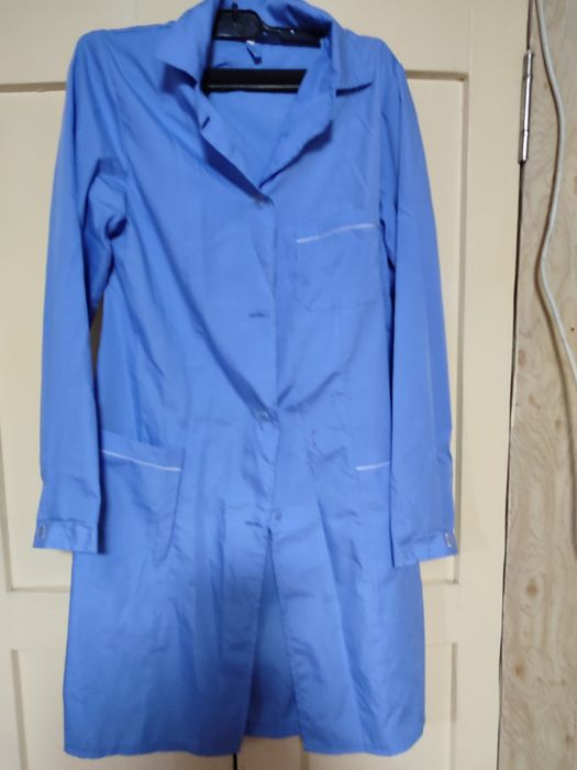 Продам халат медицинский новый