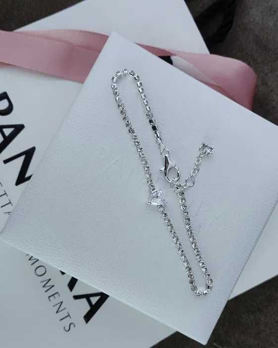 Гривна Пандора|Pandora