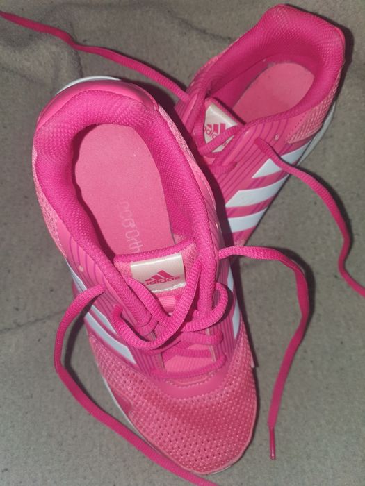 Adidași ADIDAS 39,5 pret 79 ron