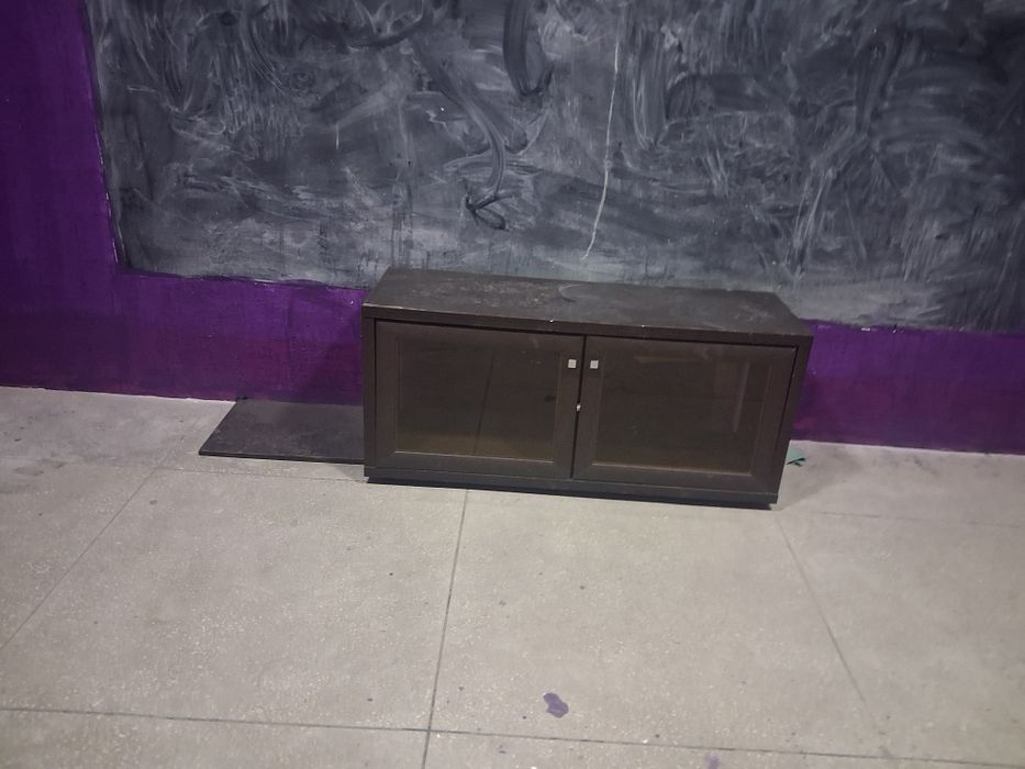 Ресепш и полки под тв