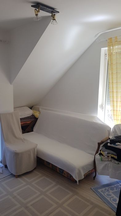 Продава къща в с.Ресилово общ.Сапарева баня