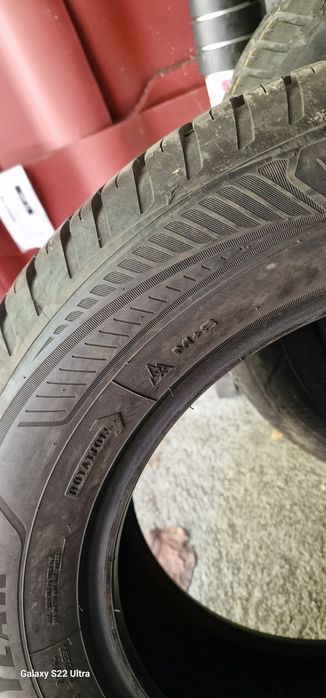 215/65/17 Goodyear Vector 4S