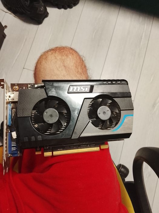 Vând placa video