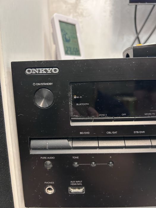 Onkyo TX-NR 636 …..
