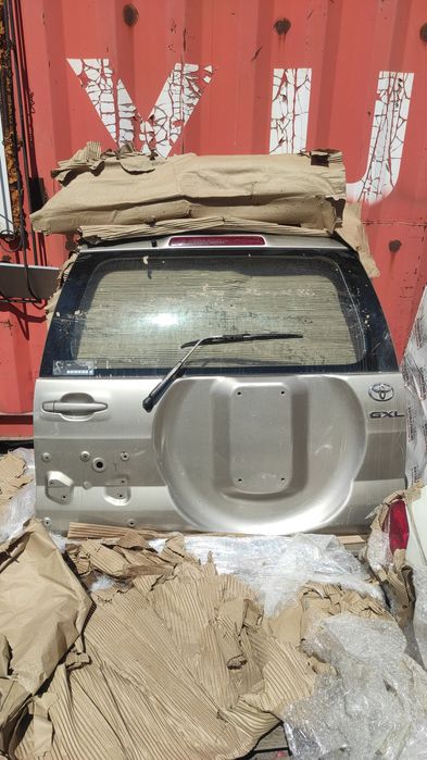 Крышка багажника Prado 120