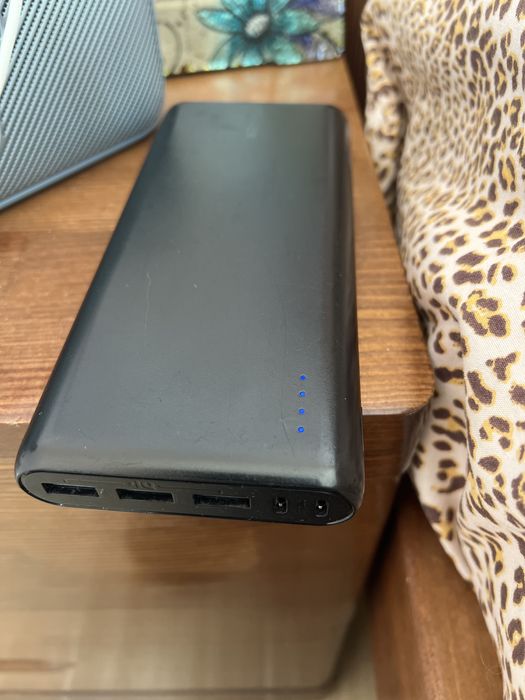 Acumulator extern Anker PowerCore Premium, 26800 mAh, Negru