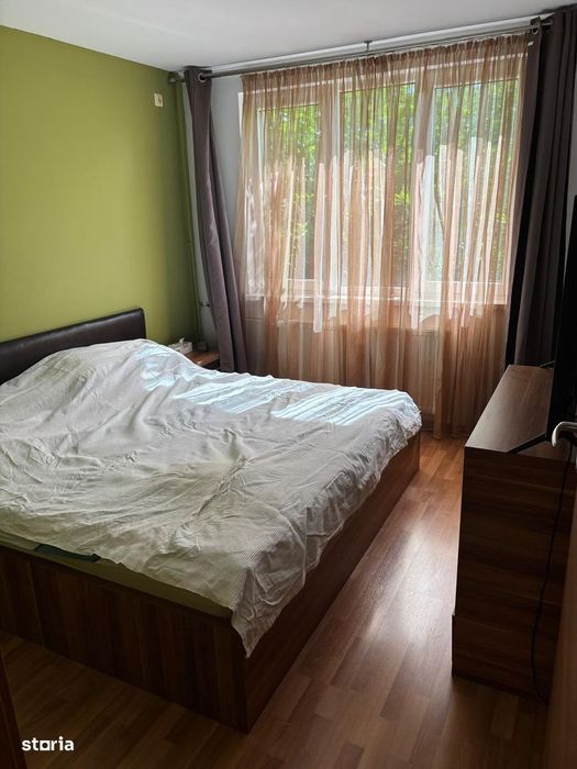 Apartament 2 camere intre 2 statii de metrou