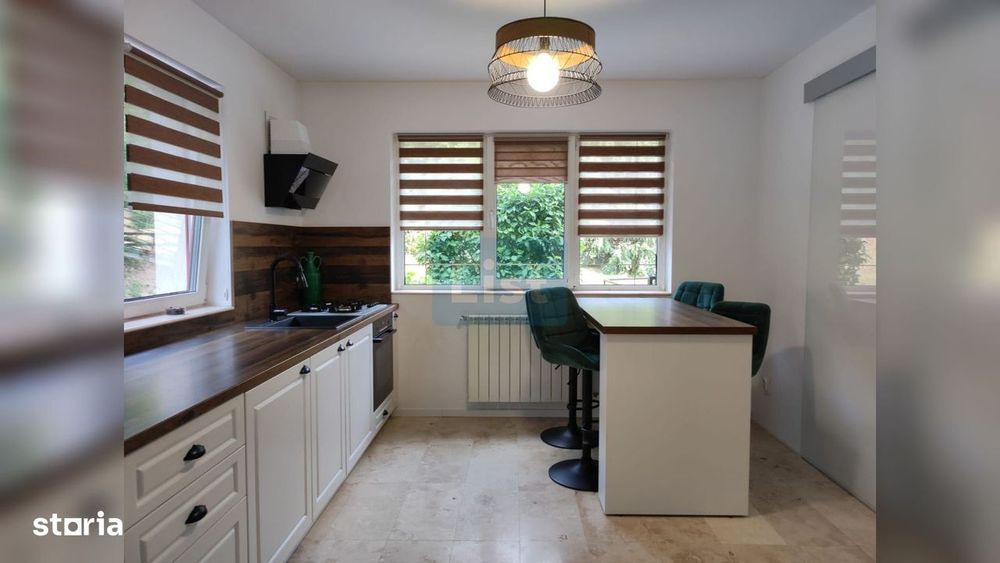 Comision 0%! Casa 5 camere 280 mp, 2 garaje, teren 850 mp, Europa