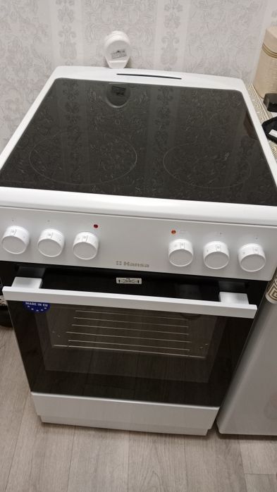 Электическая плита