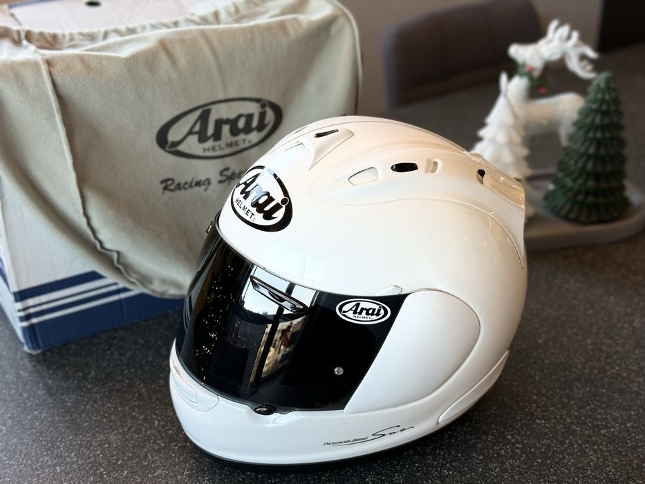 Arai RX-7 GP White Diamond