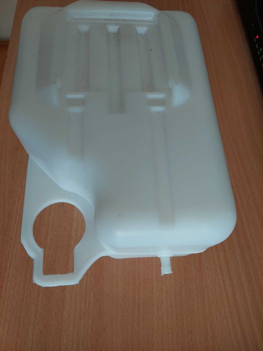 Rezervor lichid parbriz universal