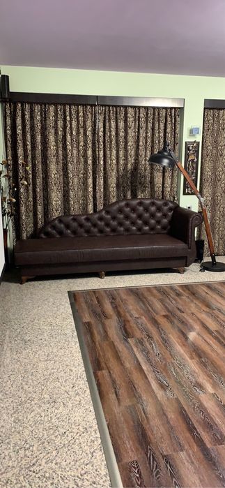 Кушетка/Лежанка Честърфийлд