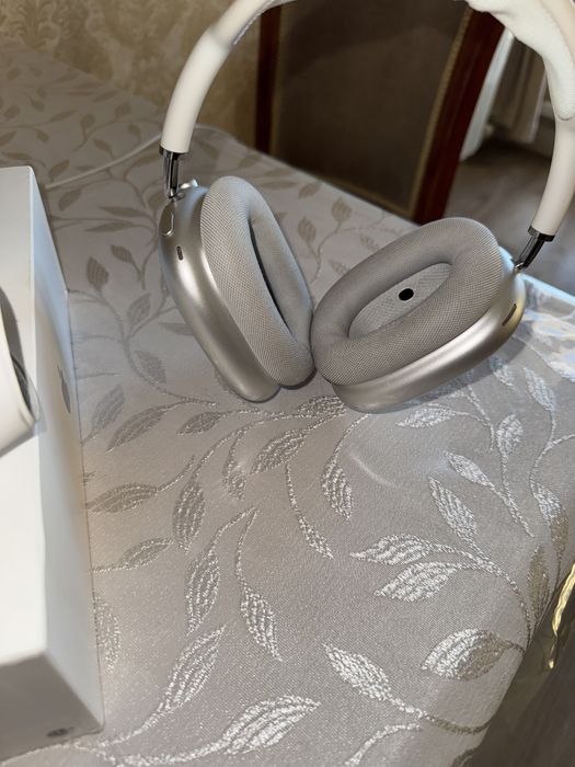 AirPods Max (original)