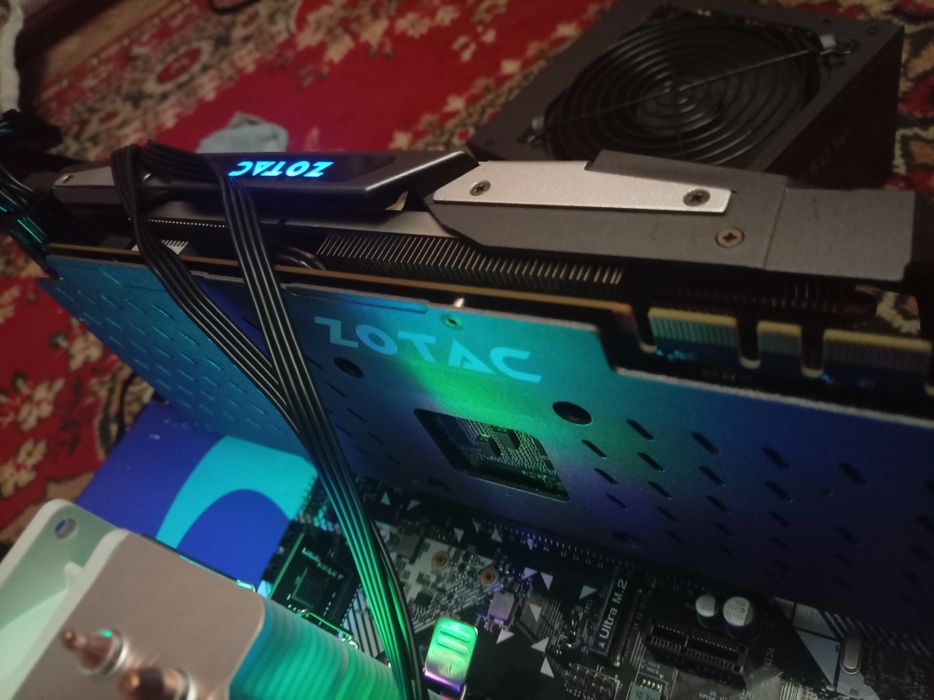 Видеокарта 1070 zotac