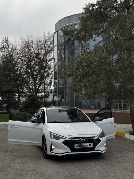 HYUNDAI ELANTRA 2019 сатылады