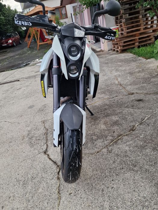 KTM Supermoto 990