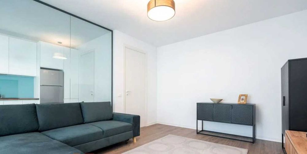 Дава се под наем Тристаен апартамент в Пловдив, Център - 74 кв.м за 229.5 € - Снимка #2