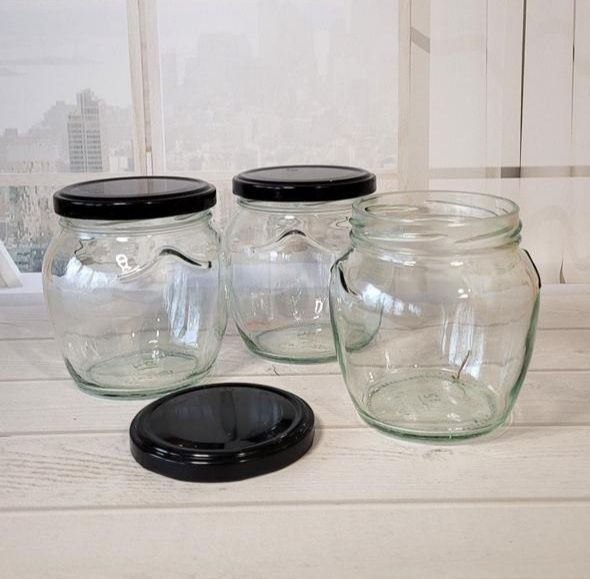 Баночки маленькие новые