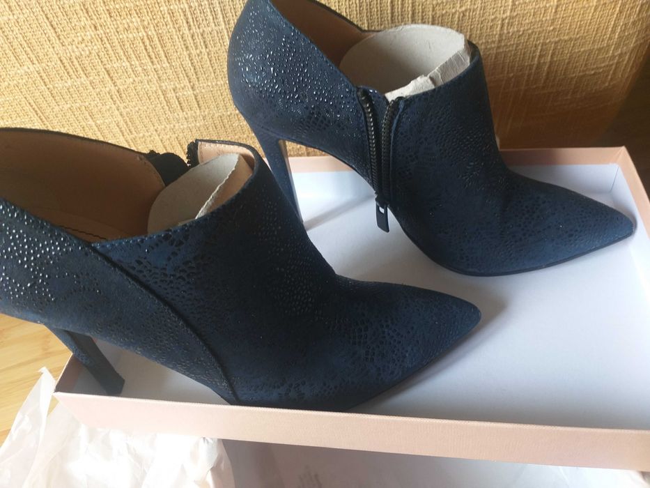 Pantofi botine / albastru marin / unicat / eleganti