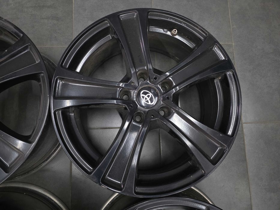 Джанти 17 - Toyota Corolla, Auris, Rav4