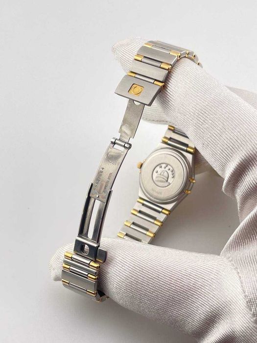 Часы Omega Constellation