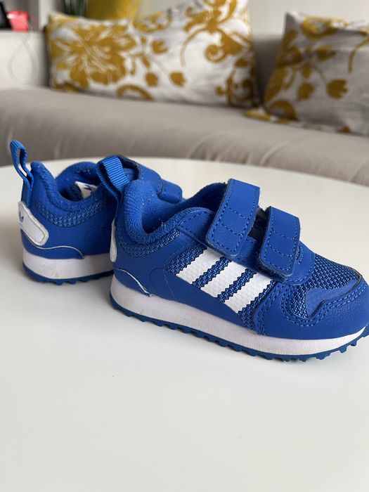 Маратонки Adidas