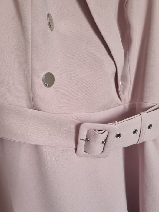 Рокля *нова* Mohito размер 38