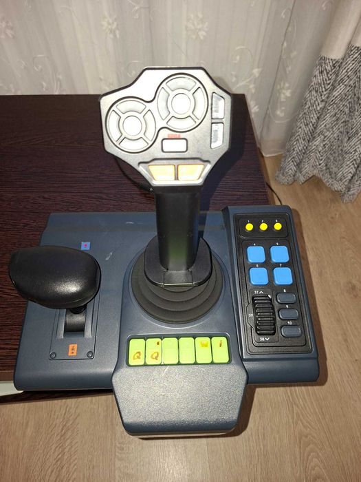 Hori Sistem de control al vehiculelor agricole, PC (Windows), USB, cu fir, set de volan / București/ TEL: 0769308726