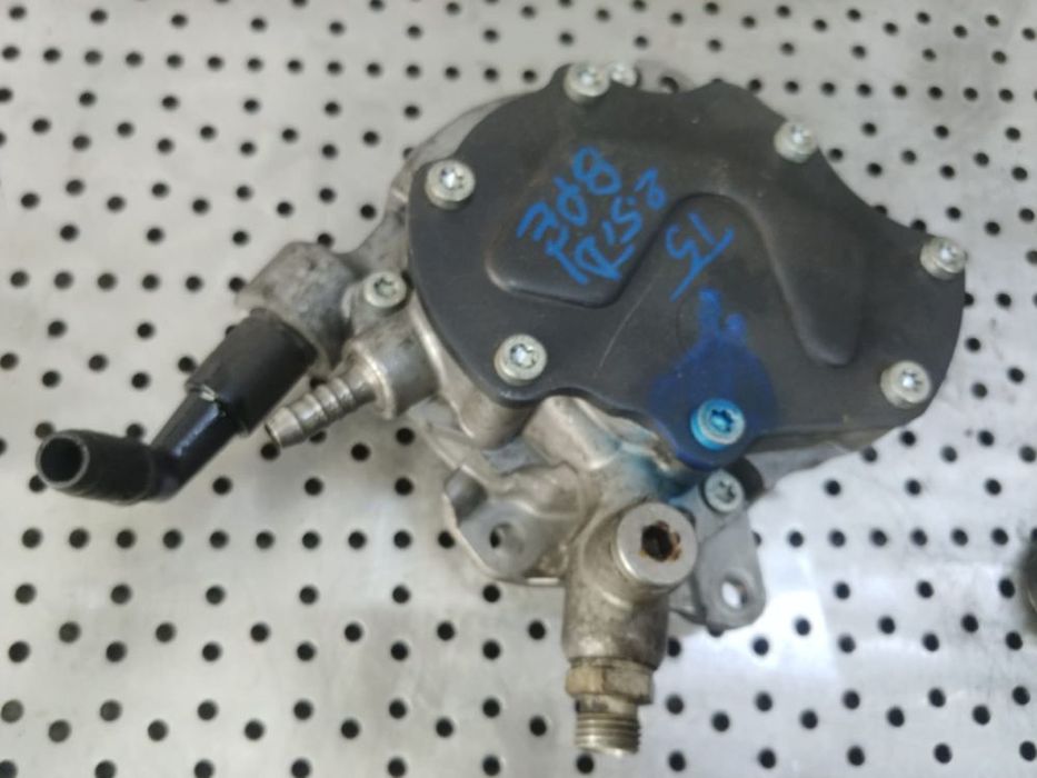 pompa vacuum 2.5 tdi bpe vw transporter t5 070145209j
