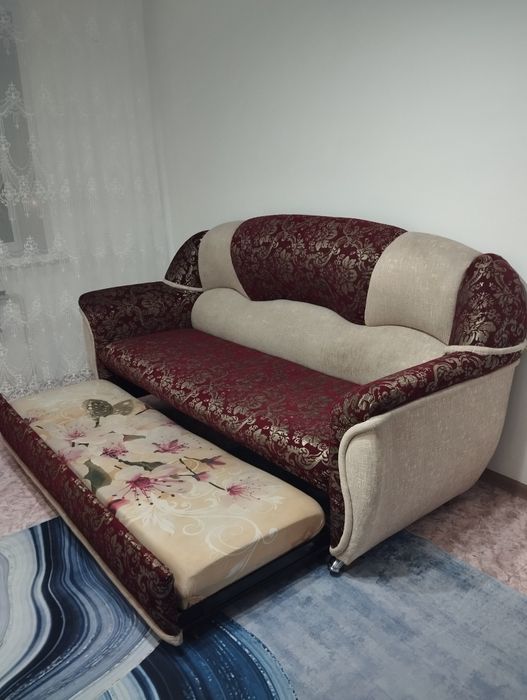 Продам диван бу .