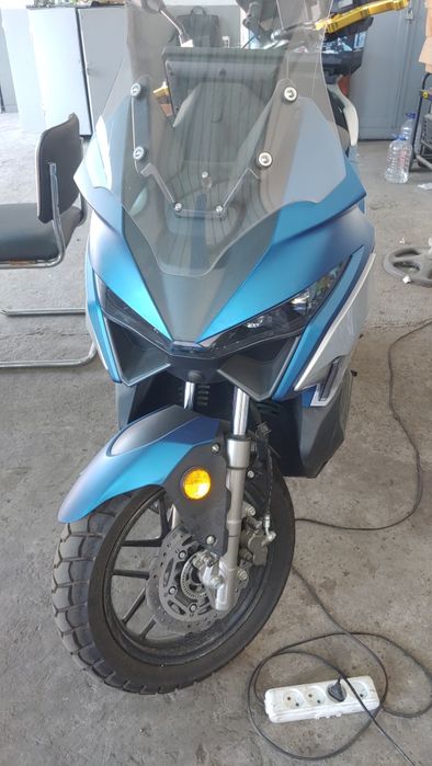 Osaka Leopard Макси скутер новый.