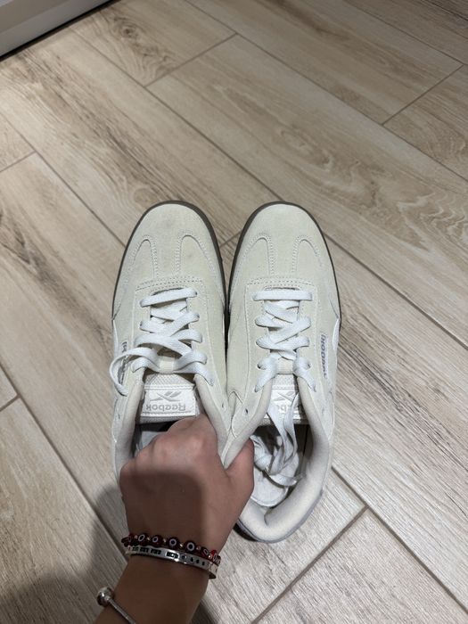 Кроссовки Reebok -НОВЫЕ!!!куплены в США