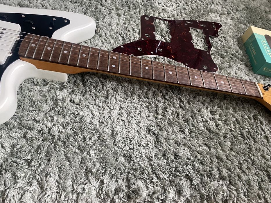 Chitara Electrica Squier Jazzmaster CV60