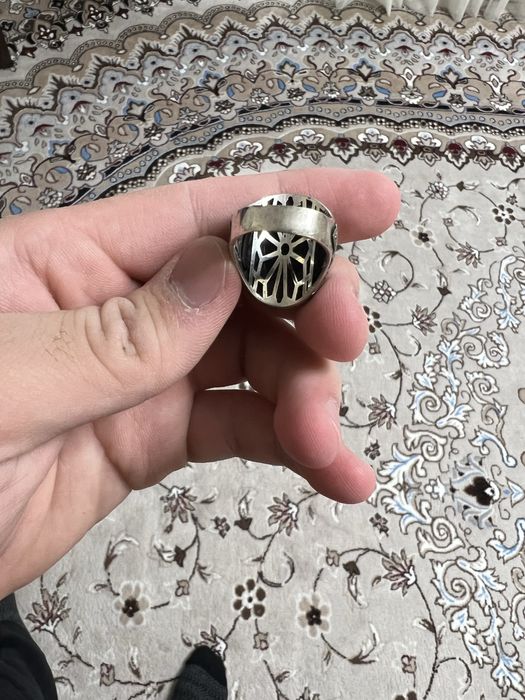 Kumush uzuk………………………