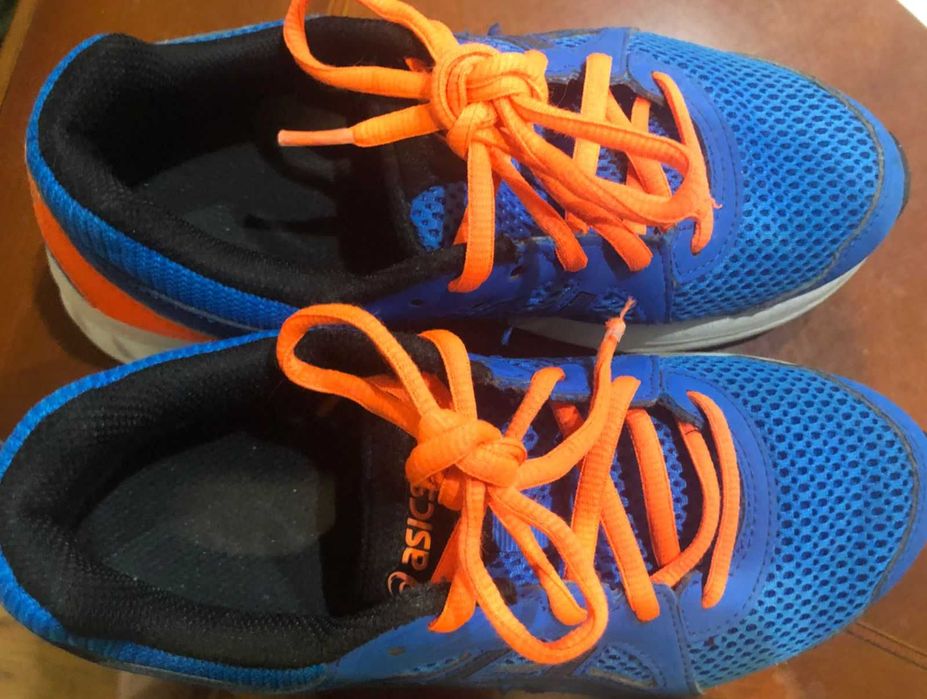 Кроссовки на мальчика