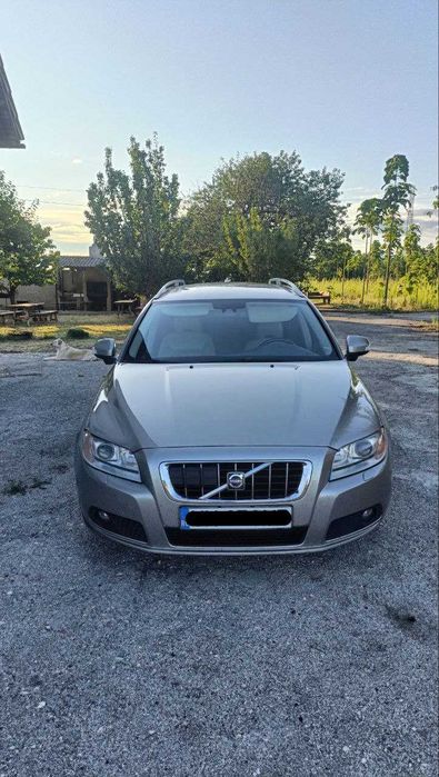 Volvo v70 2009 120kw 2.4D Summum.