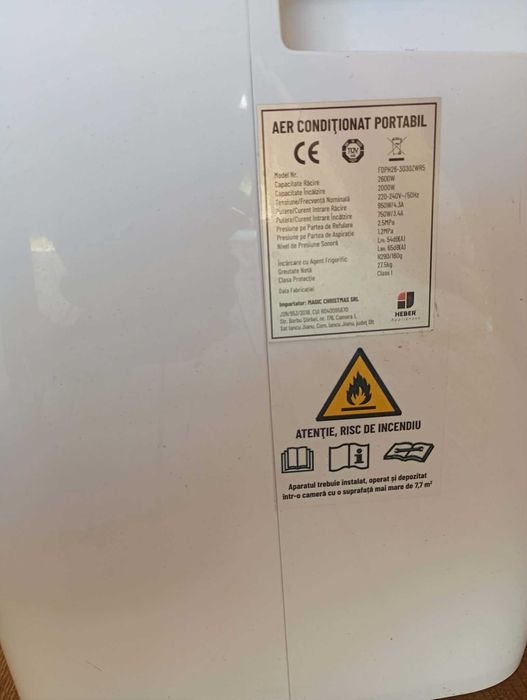 Vând aparat de aer condiționat portabil Heber 9000 Btu folosit 2 doua ori dețin garanție și factura la el.