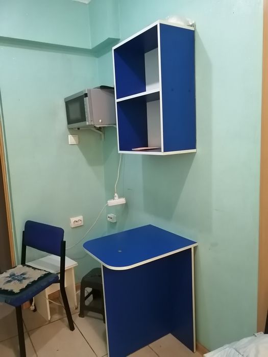 Обеденный Стол с полочкой