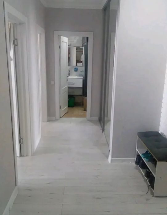Продам 2х комн кв ЖК Абылайхан 1
