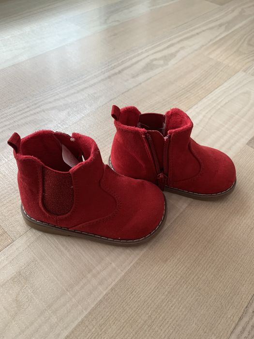 Обувки за момиче