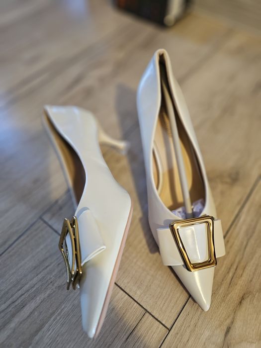 Pantofi de piele c paravano 39