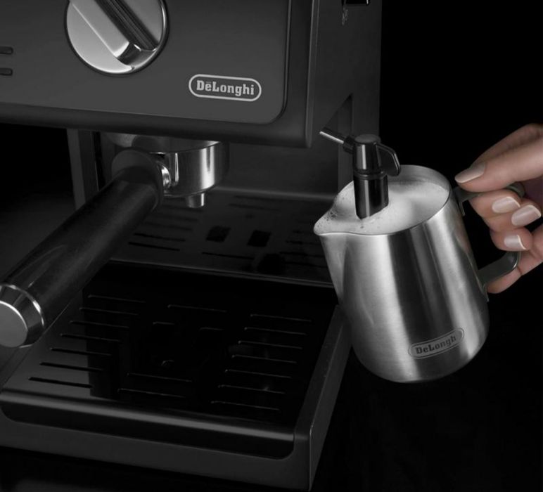 Кофеварка рожковая Delonghi