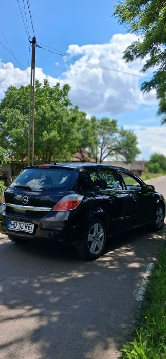 Vând Opel Astra H – 1.9 Diesel – Cutie 6 trepte