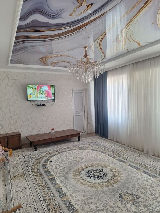 3xonali kvartira sotiladi