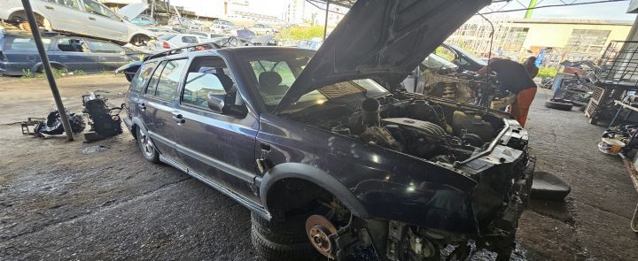 Macara geam fata stanga electrica 4J4 837 755 E Volkswagen VW Golf a