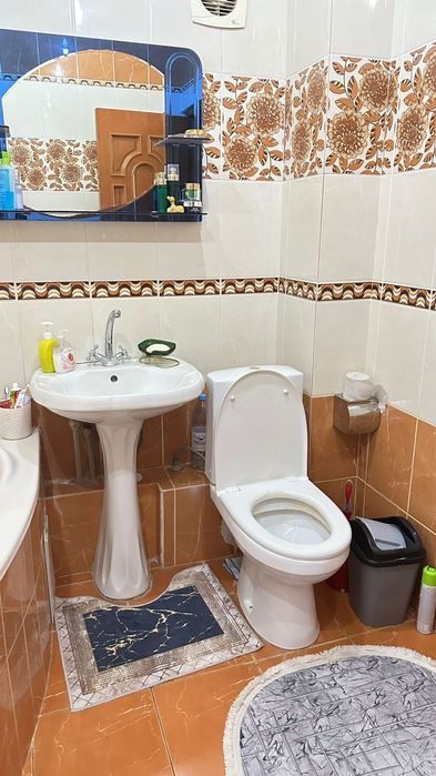 Ванна раковина унитаз