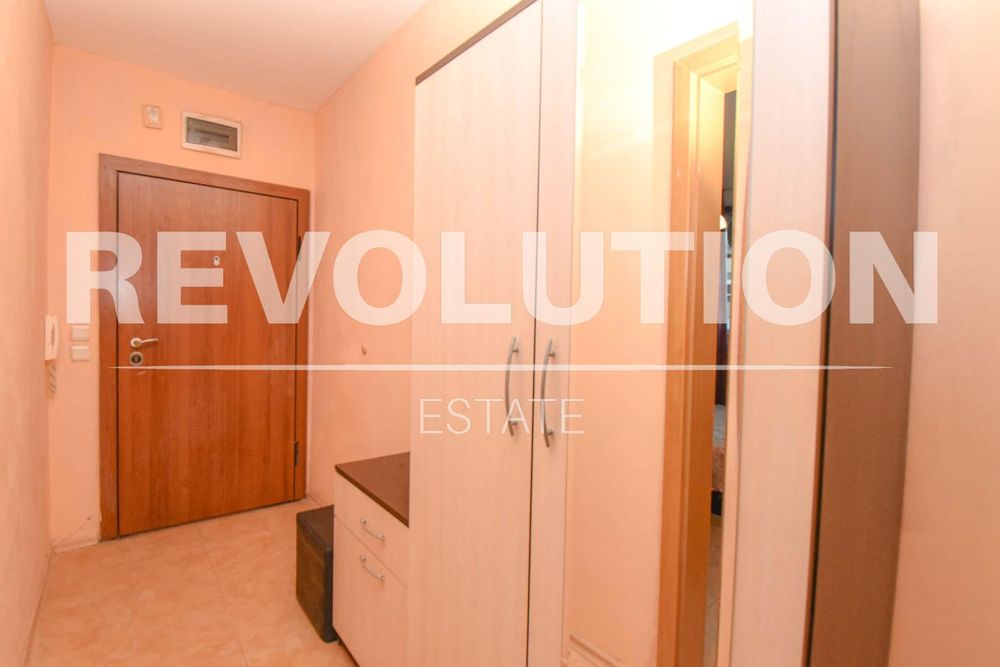 Дава се под наем Двустаен апартамент в София, Хладилника - 70 кв.м за 575 € - Снимка #10