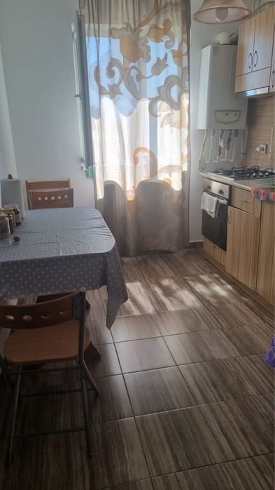Inchiriez Apartament 2 camere