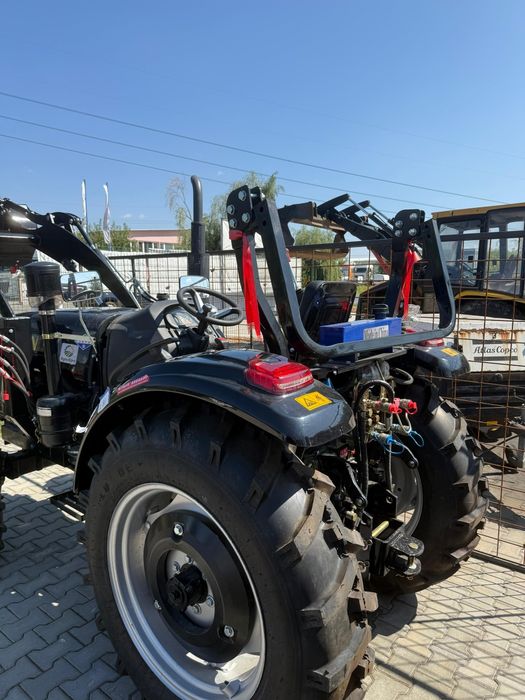 Tractoare  Agricole 4x4 - ideale pentru gospodărie si ferme private
